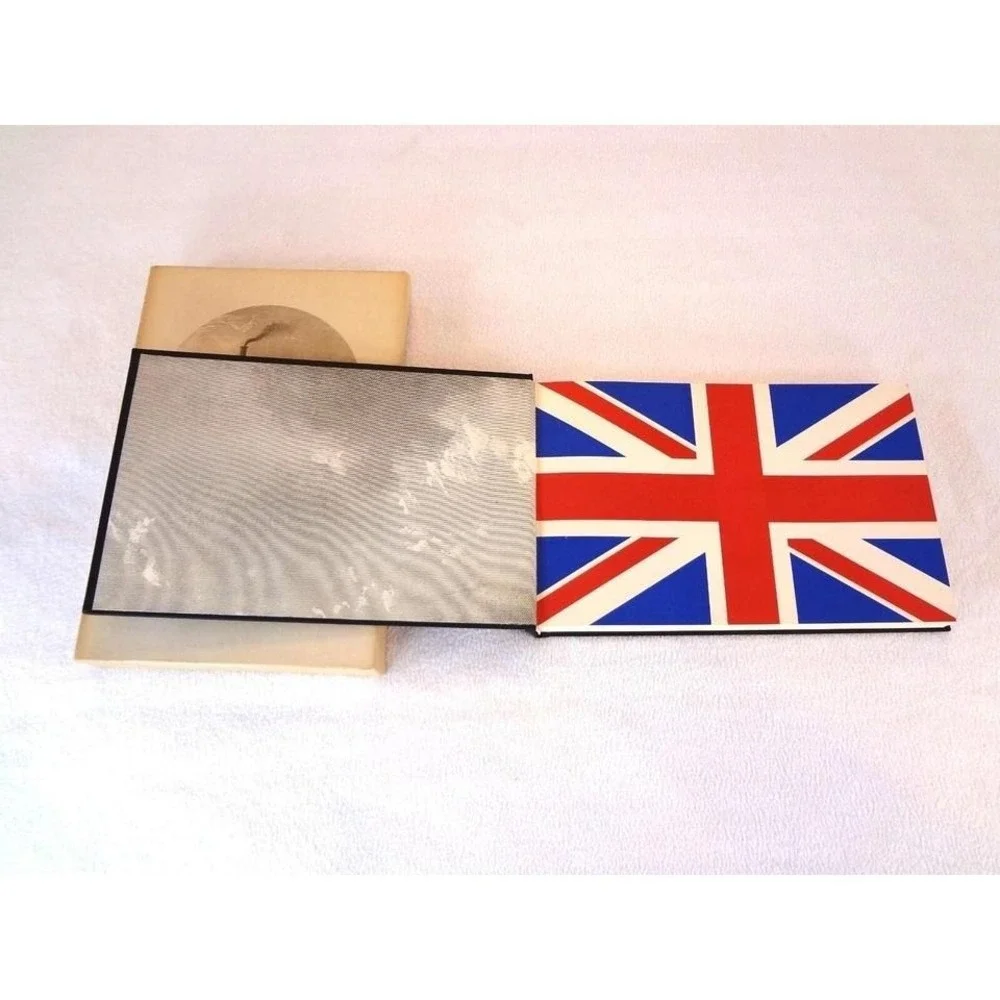 American Notes by Charles‎ Dickens Hardcover, 1970 With Slip Case, Vintage,